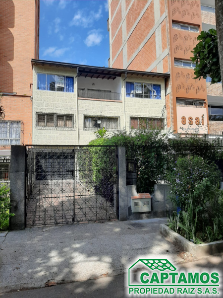 Casa disponible para Arriendo en Medellín Belen Foto numero 1