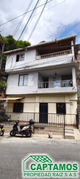 Casa disponible para Arriendo en Medellín San Javier Foto numero 1