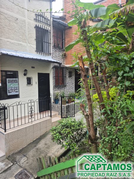 Casa disponible para Arriendo en Medellín Buenos Aires Foto numero 1