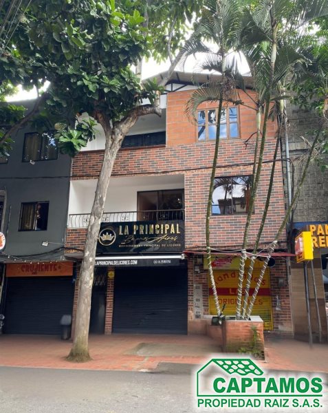 Oficina disponible para Arriendo en Medellín Buenos Aires Foto numero 1