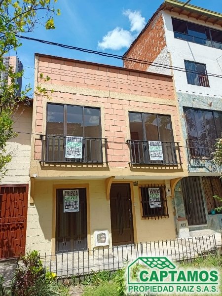 Casa disponible para Arriendo en Medellin Belen Foto numero 1