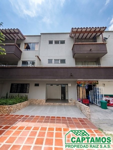 Local disponible para Arriendo en Medellín Laureles Foto numero 1