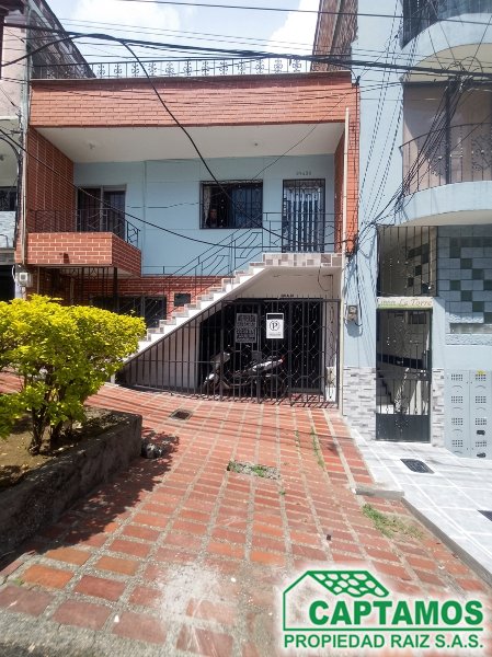 Casa-local disponible para Arriendo en Medellín Villa Hermosa Foto numero 1