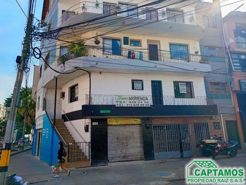 Casa-local disponible para Arriendo en Medellín San Benito Foto numero 1