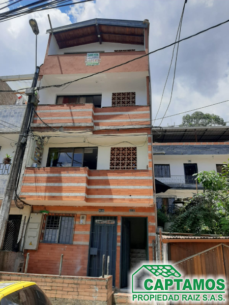 Casa disponible para Arriendo en Medellin Aranjuez Foto numero 1