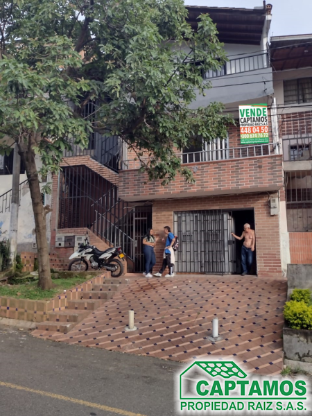 Casa disponible para Venta en Medellin Villa Hermosa Foto numero 1