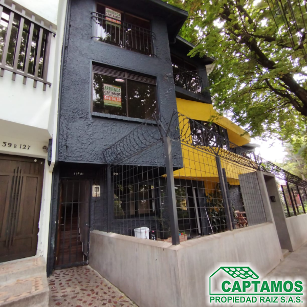 Apartaestudio disponible para Arriendo en Medellin Laureles Foto numero 1