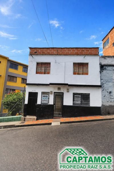 Apartamento disponible para Arriendo en Medellín Manrique Foto numero 1