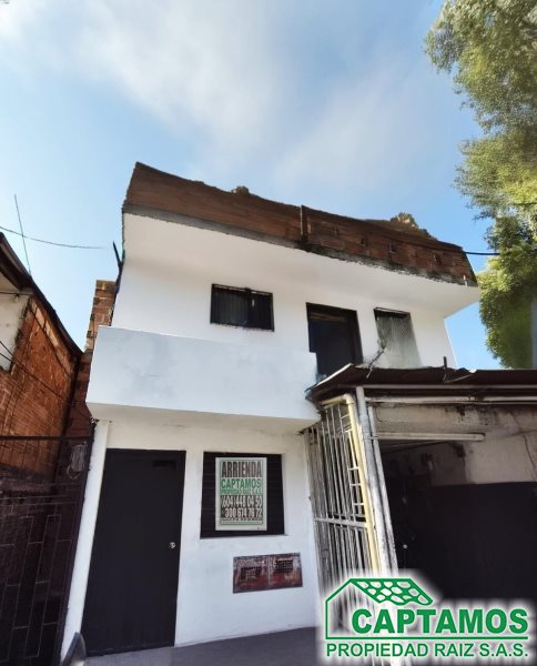 Casa-local disponible para Arriendo en Medellín Robledo Foto numero 1