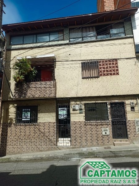 Apartamento disponible para Arriendo en Medellín Buenos Aires Foto numero 1