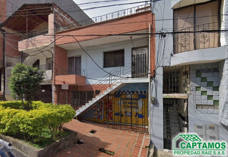 Casa-local disponible para Arriendo en Medellín Villa Hermosa Foto numero 1