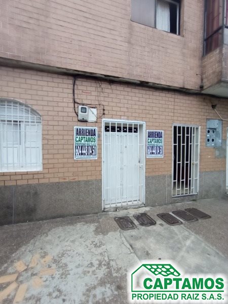 Apartaestudio disponible para Arriendo en Medellín Buenos Aires Foto numero 1