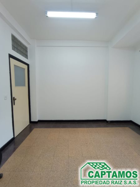 Oficina disponible para Arriendo en Medellín con un valor de $550,000 código 708